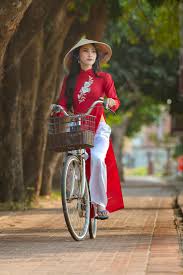 Spy K-ရုပ်ရှင်ထဲက ကိုရီးယား စပိုင် မလေးကို စားတာ